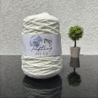 001 Törtfehér - Akril fonal 400 gramm