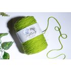 055 - Pea green acryl yarn 400 grams