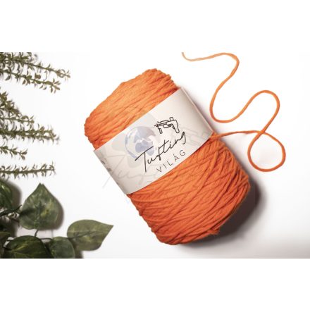065 - Bright orange acryl yarn 400 grams