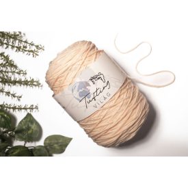 085 - Rosewhite acryl yarn 400 grams