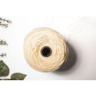 099 - Ivory acryl yarn 400 grams