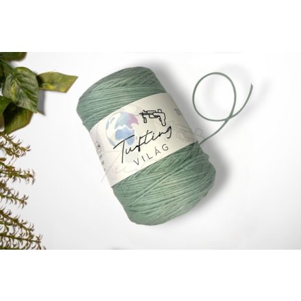 54 - Halványzöld gyapjú fonal 500 gramm