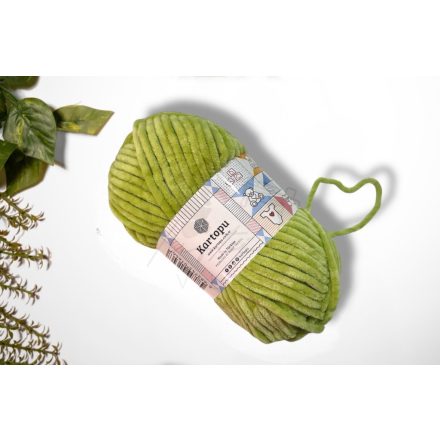 28. Yumurcak K389 - Tavasz zöld